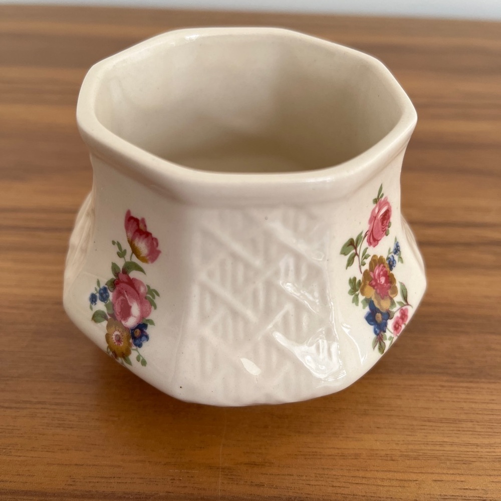 VINTAGE Sadler Open Sugar Bowl Basket Weave Rose Alternating Pattern Octagon